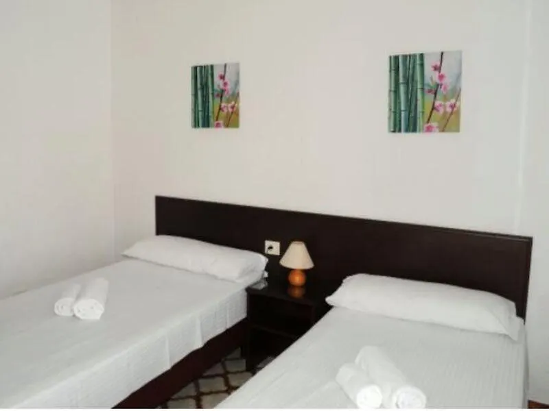 호텔 Villa Las Flores 아데제
