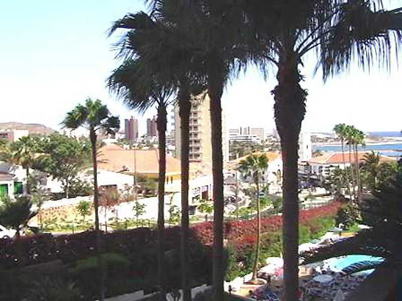 Villa Las Flores 아데제
